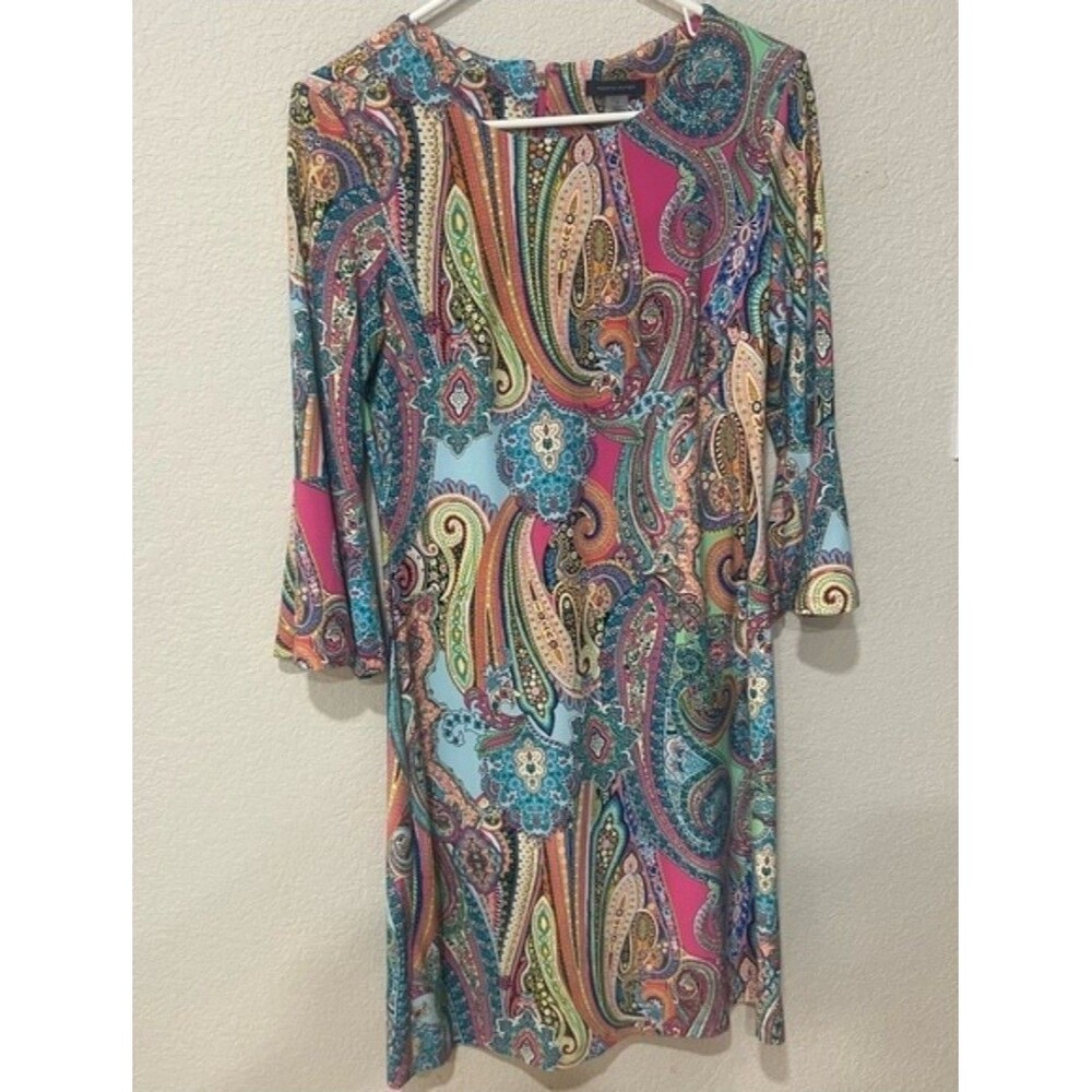 Tommy Hilfiger Dress Size 4 Blue Pink Paisley 3/4 Bell Sleeve Knee Length - Picture 2 of 4